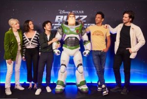 buzz l'éclair casting vf