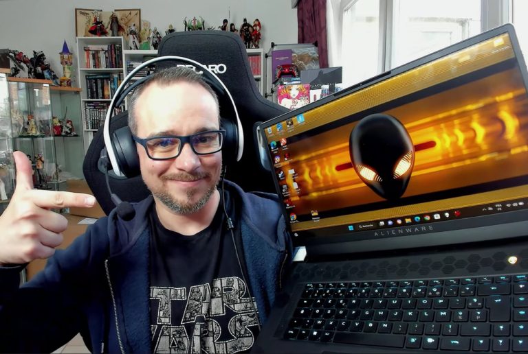 alienware x17 R2 test vidéo review logo